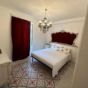 Bed & Breakfast Elegante Stanza Rossa Mottino23, Lerici