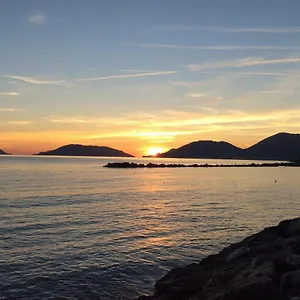 Bed & Breakfast Cinqueterre Chetichella, Lerici